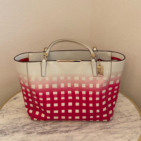 Coach purse - Picture 2 of 11